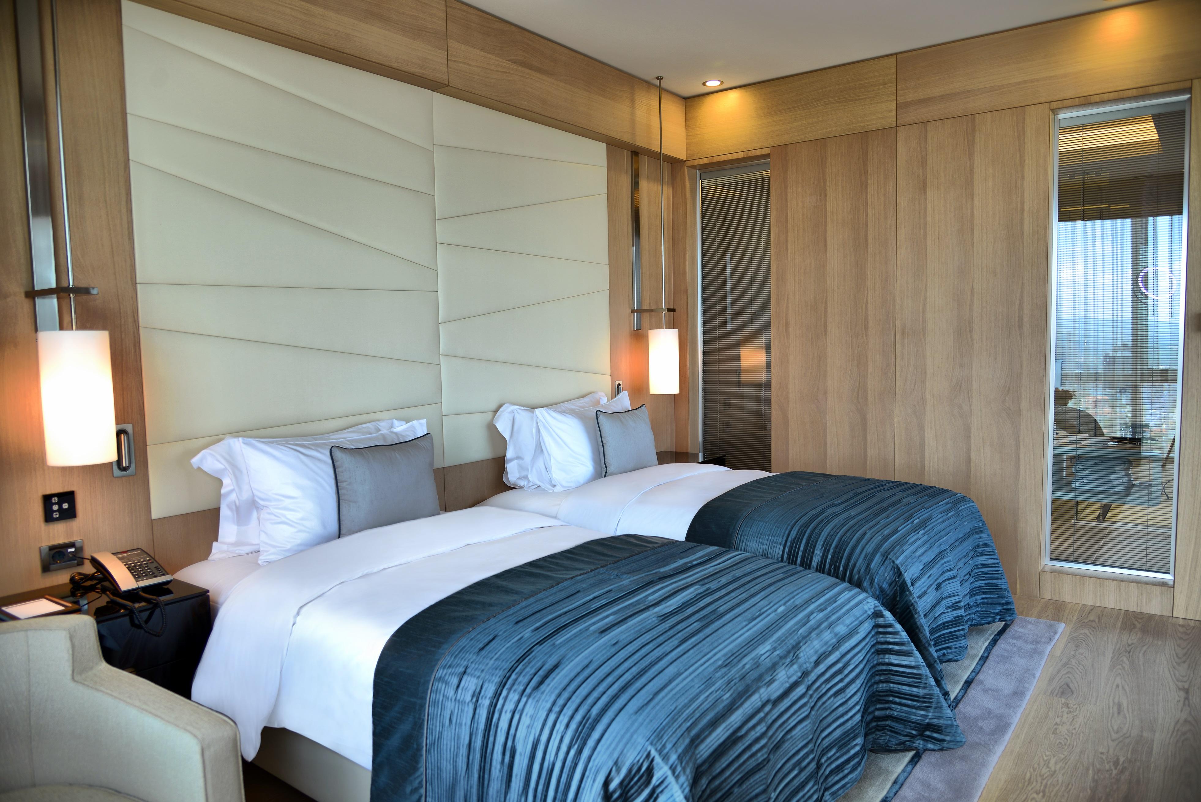 Wyndham Grand Levent & Conference Center Hotel